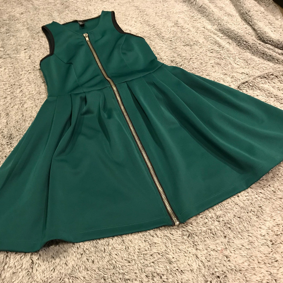 Emerald Green F21 Zip Front Dress - Picture 1 of 2